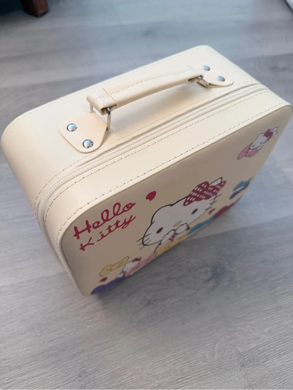 Hello Kitty cute hello